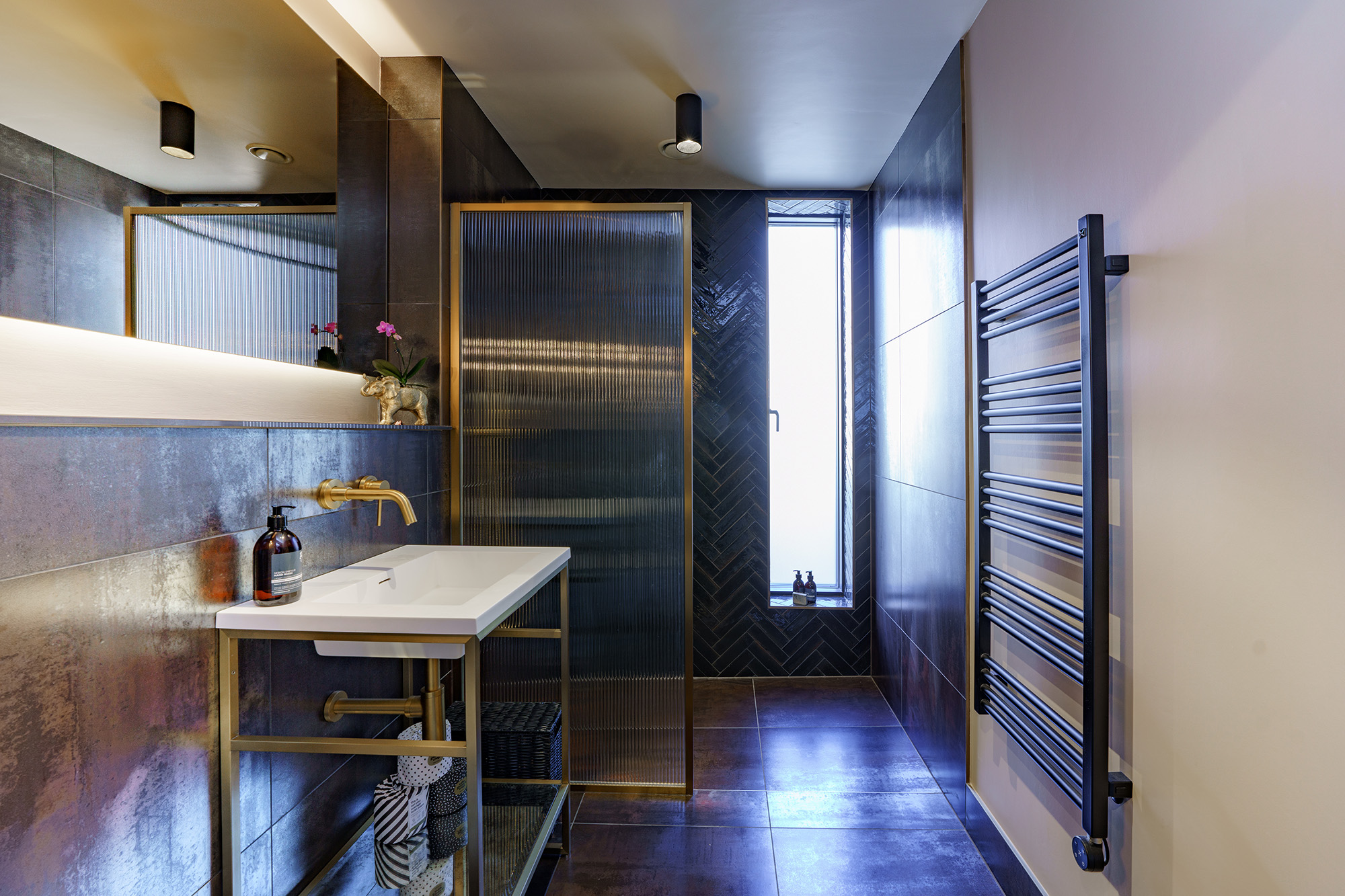Bridgend Downstairs Bathroom