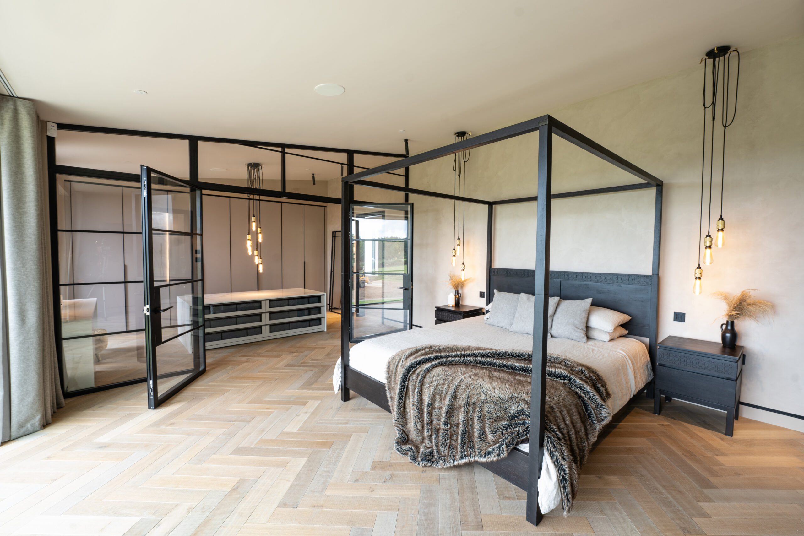 Bridgend – Principal Bedroom